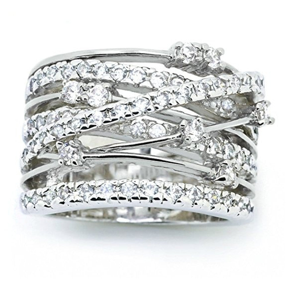 Cross Color – Two-Tone Radiance at the Service of Elegance