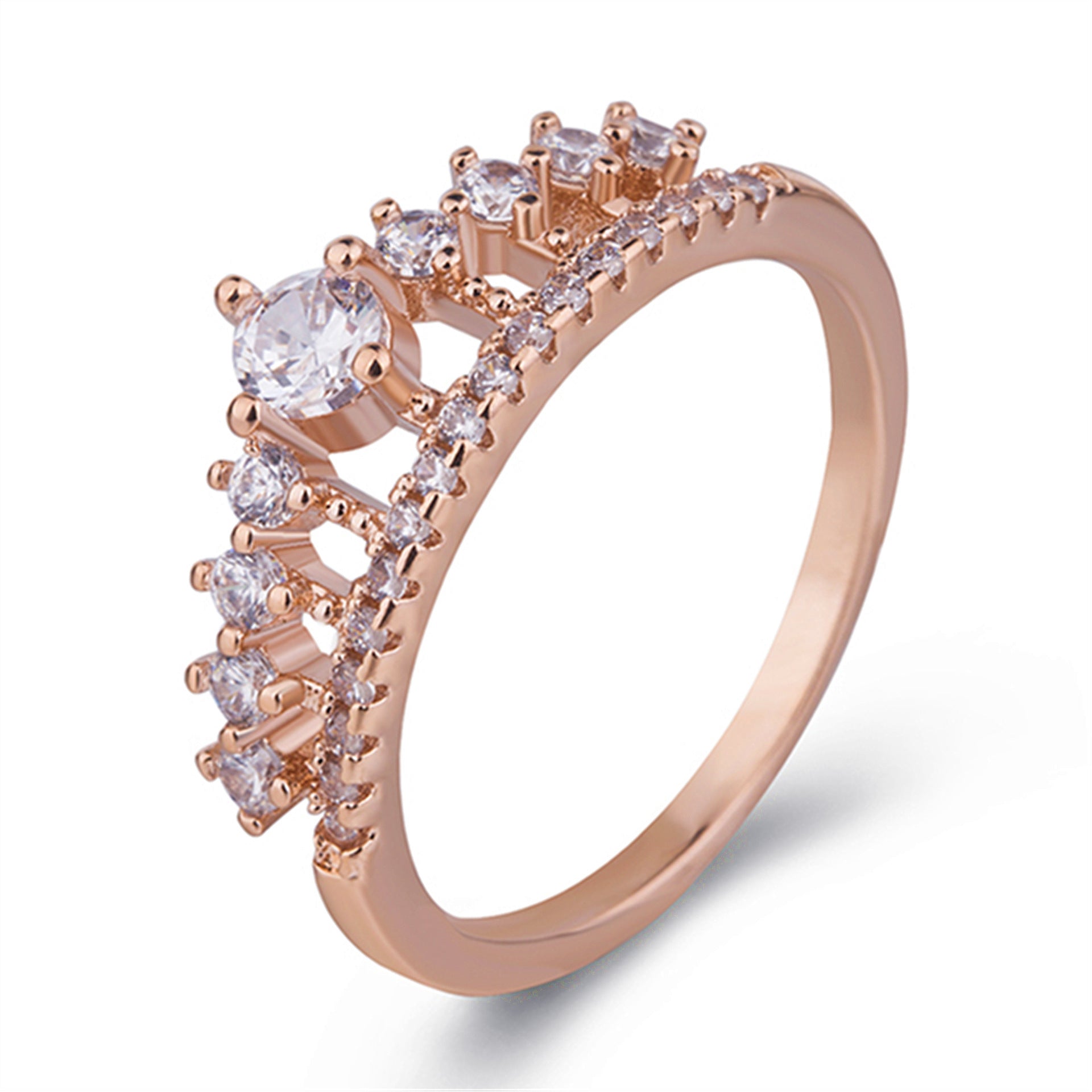 👑 Micro-set Crown Ring – Royal Elegance at Your Fingertips