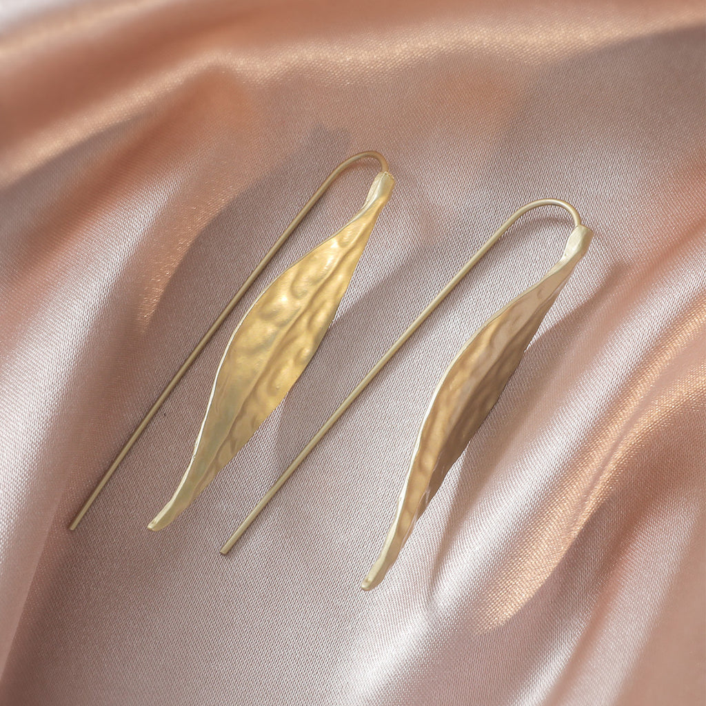 Mode Capricieux Minorité Irrégulier En forme de Feuille Boucles d’oreilles Boucles d’oreilles en or asiatique