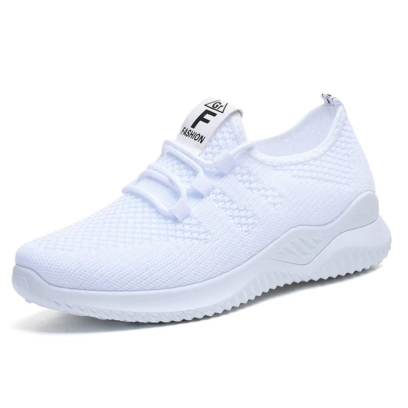 Zapatillas de mujer: comodidad, estilo y ligereza para el día a día